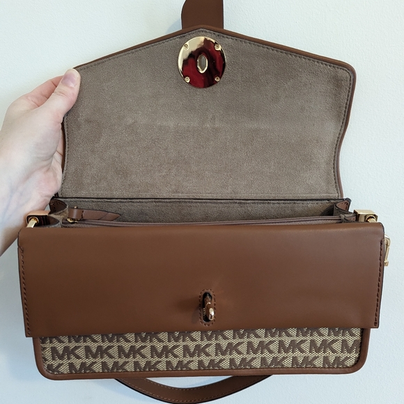 NWOT Michael Kors Greenwich Canvas Monogram Bag - Picture 12 of 17